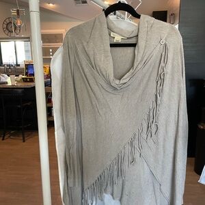 Lovestitch Light Gray Fringe Poncho
